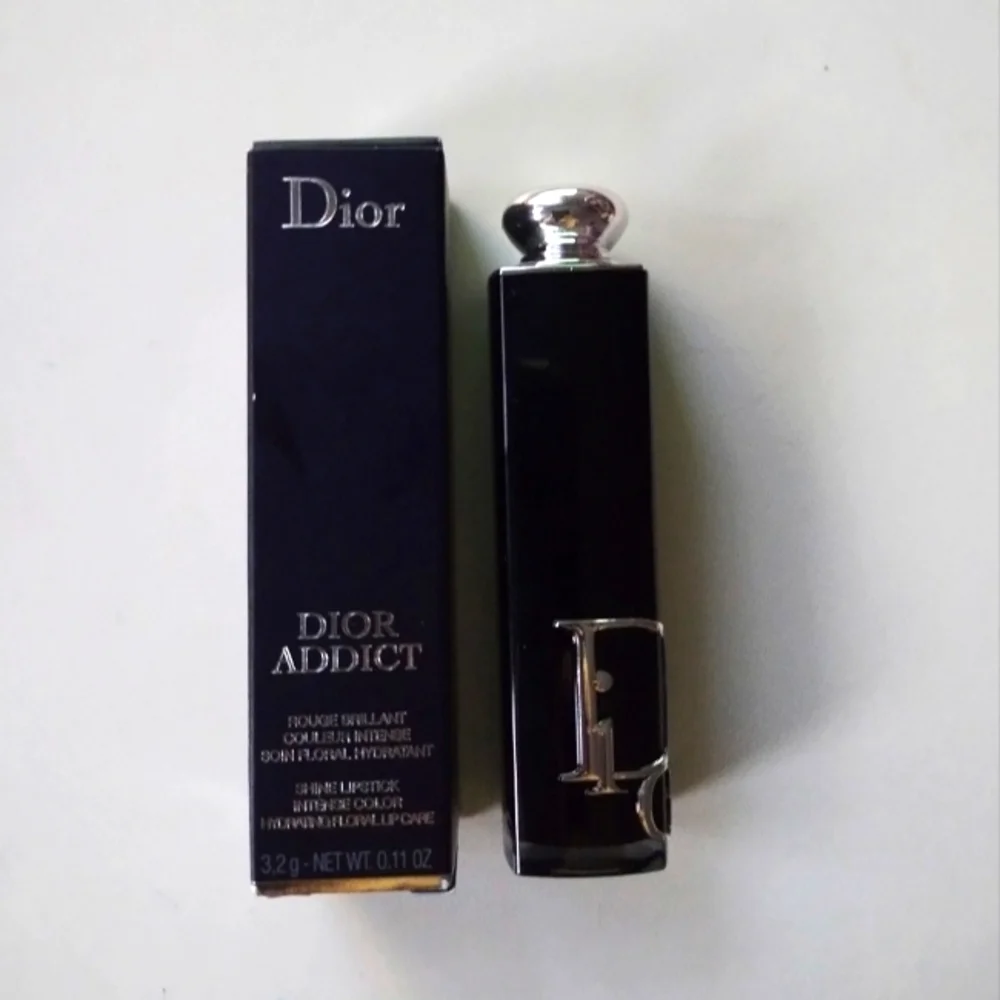 DIOR Dior Addict Shine Lipstick in Brick Red 08